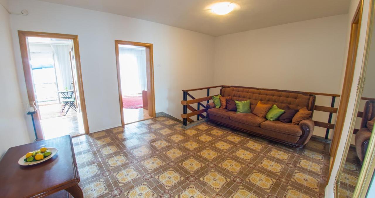 Guest House Agava Мостар Екстериор снимка
